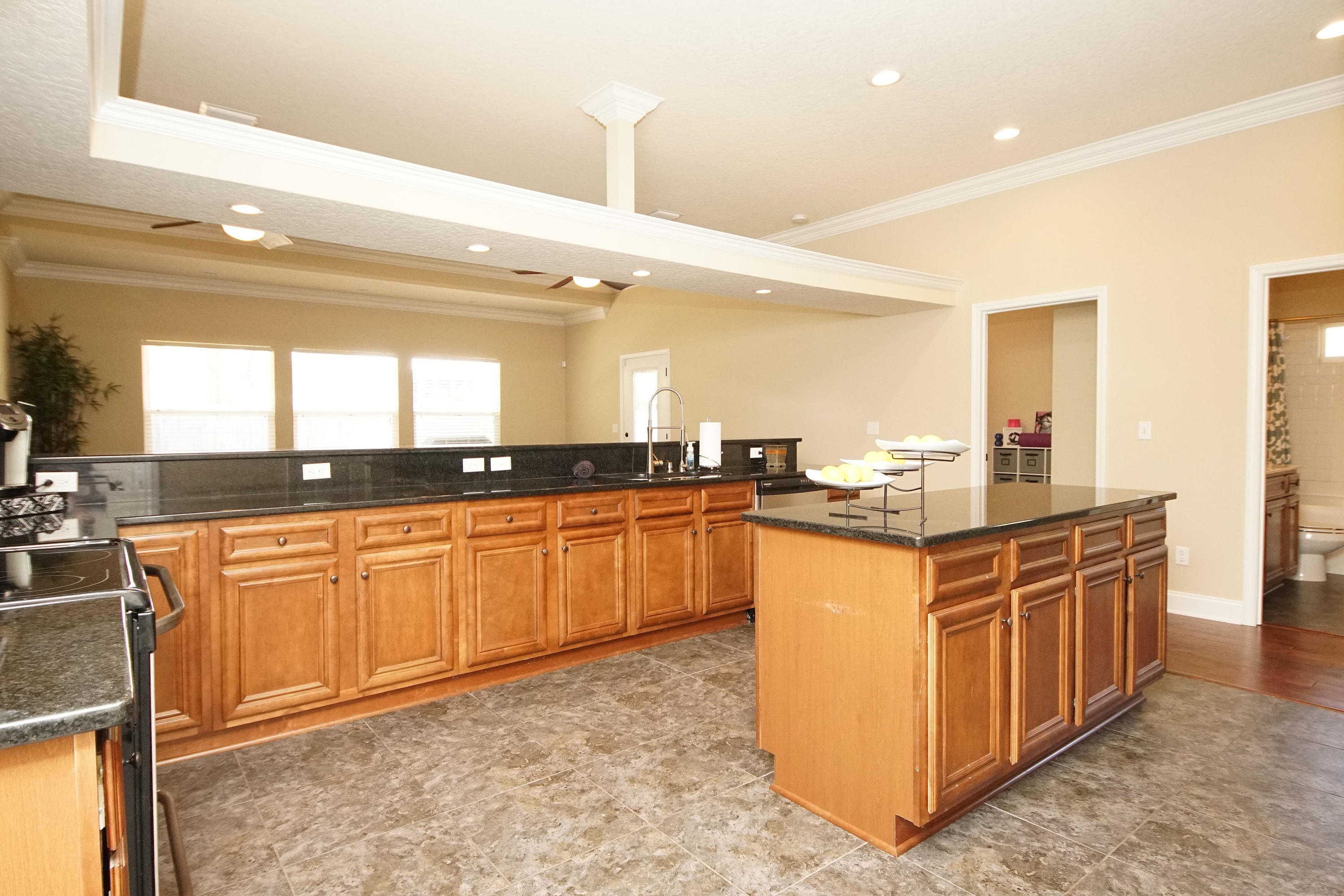 SUNSET STRIP - Residential