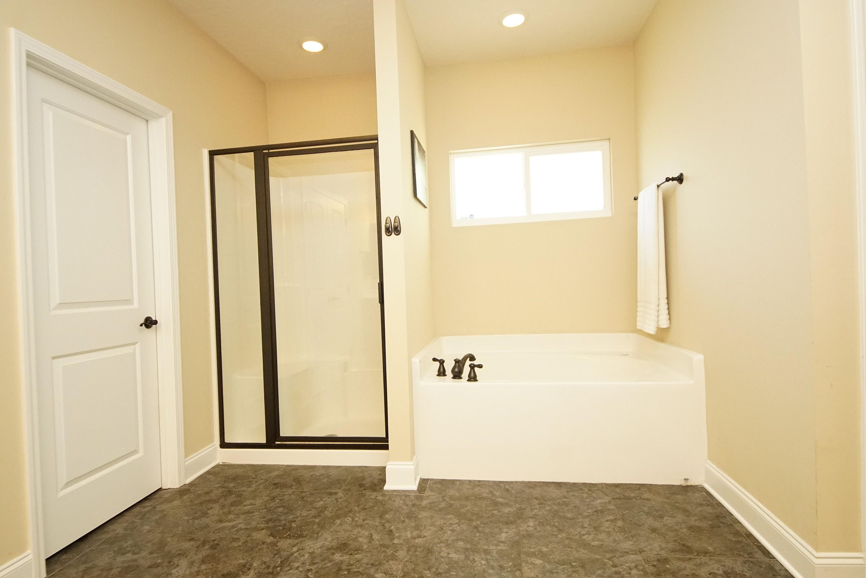 SUNSET STRIP - Residential