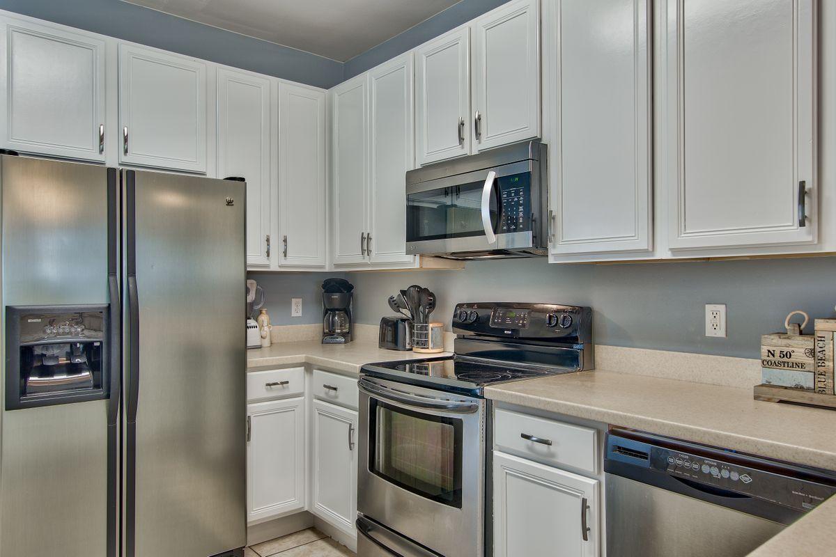Miramar Palms - Residential