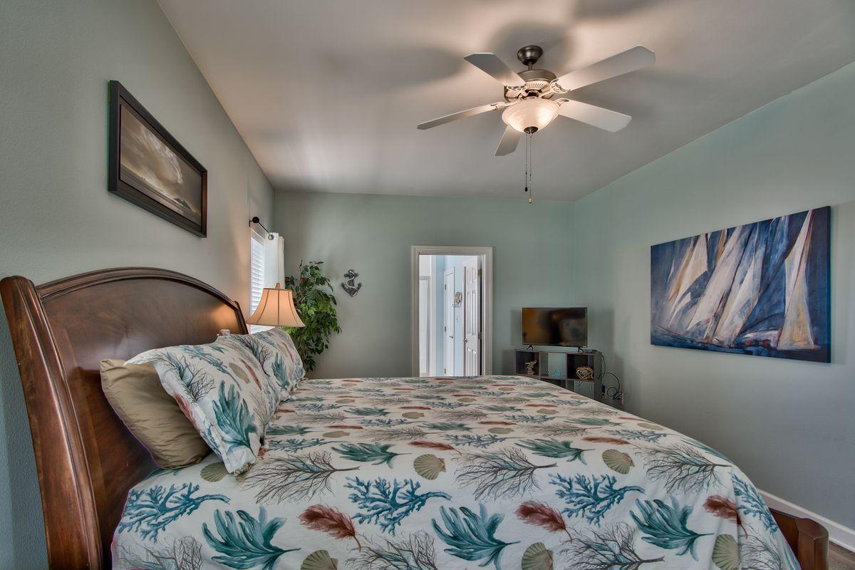 Miramar Palms - Residential
