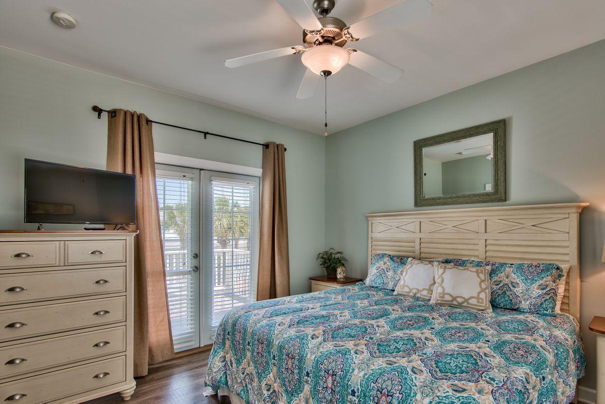 Miramar Palms - Residential