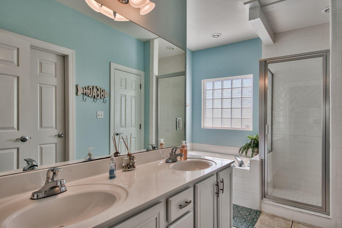 Miramar Palms - Residential