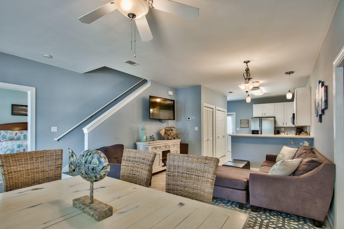Miramar Palms - Residential