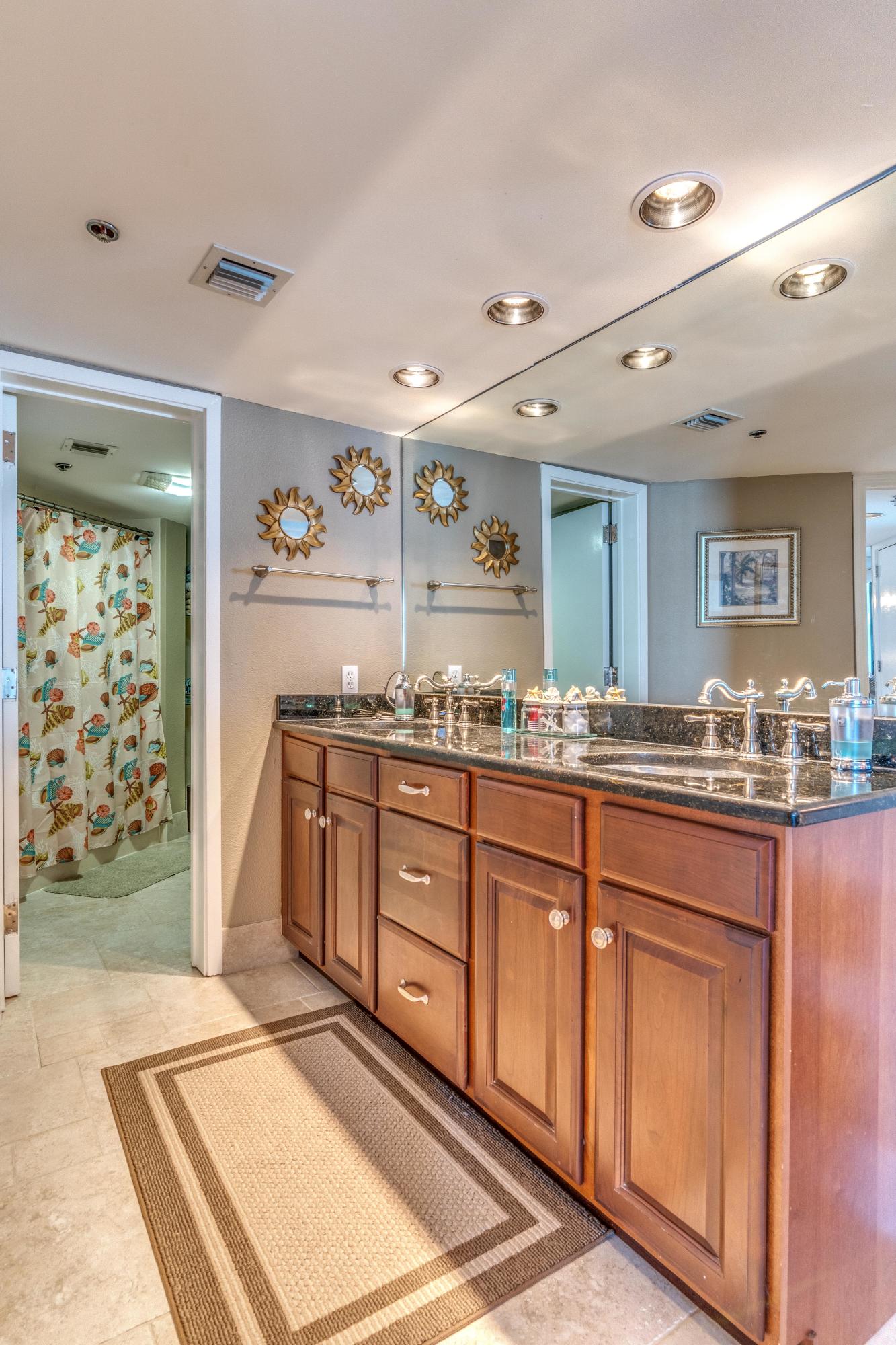 EAST PASS TOWERS CONDO - Residential