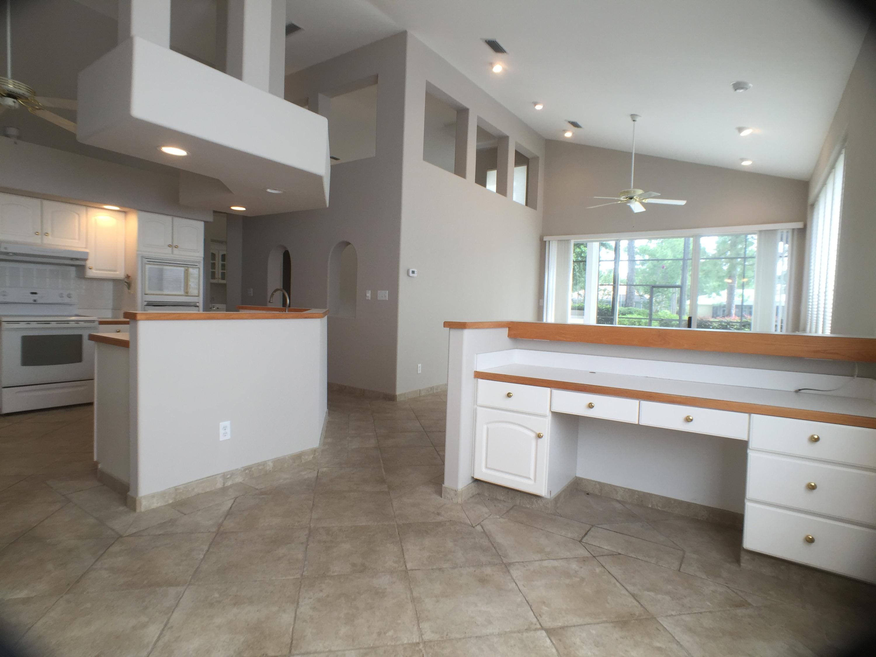 EMERALD BAY PH 1A - Residential Lease