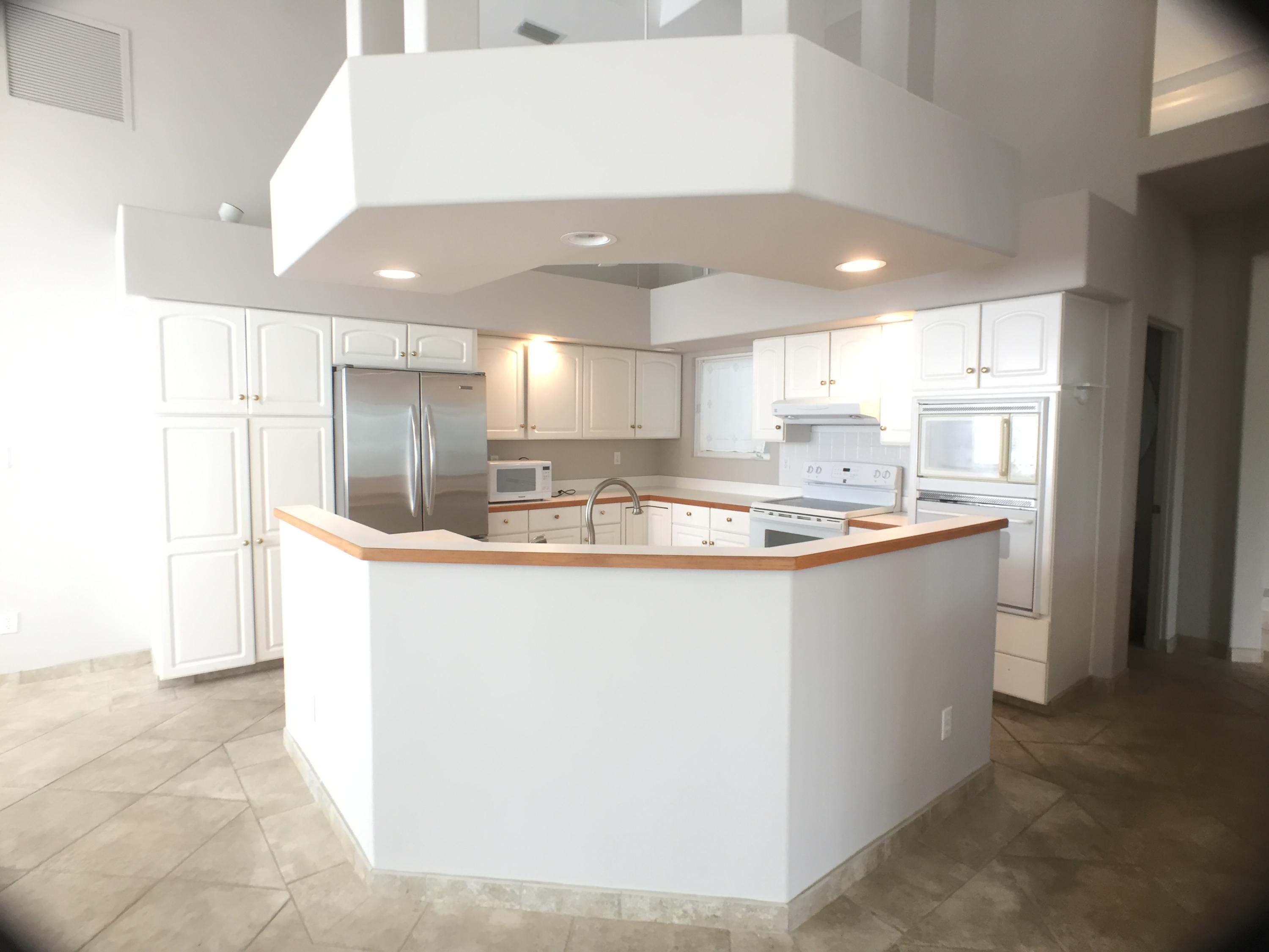 EMERALD BAY PH 1A - Residential Lease