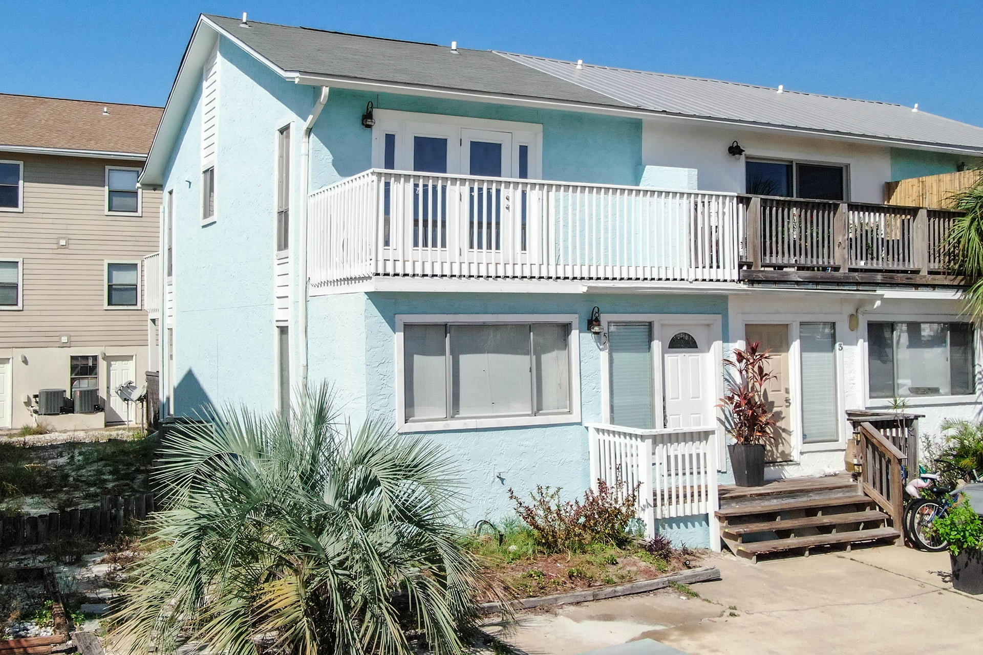 HOLIDAY ISLE - Residential