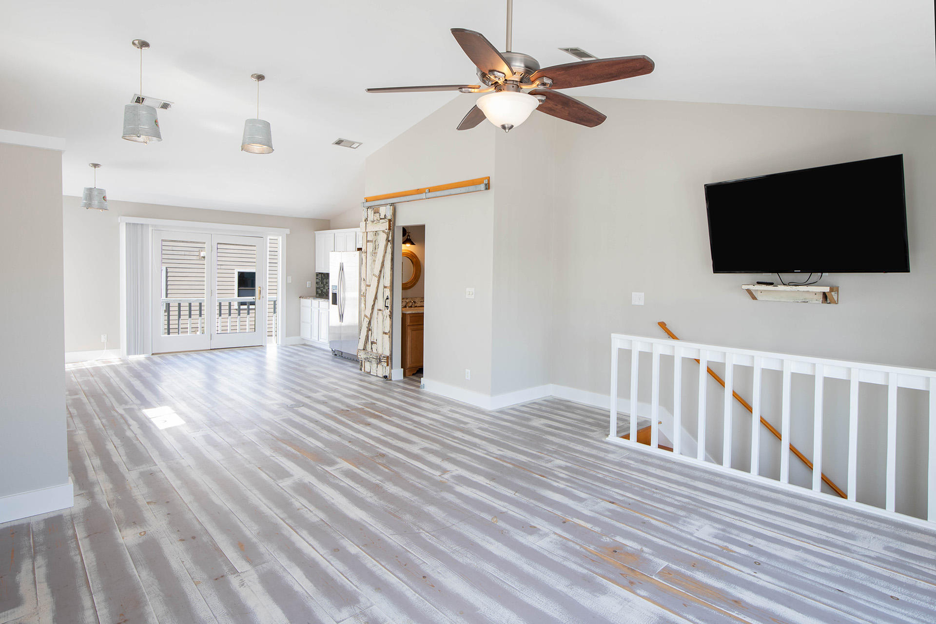 HOLIDAY ISLE - Residential