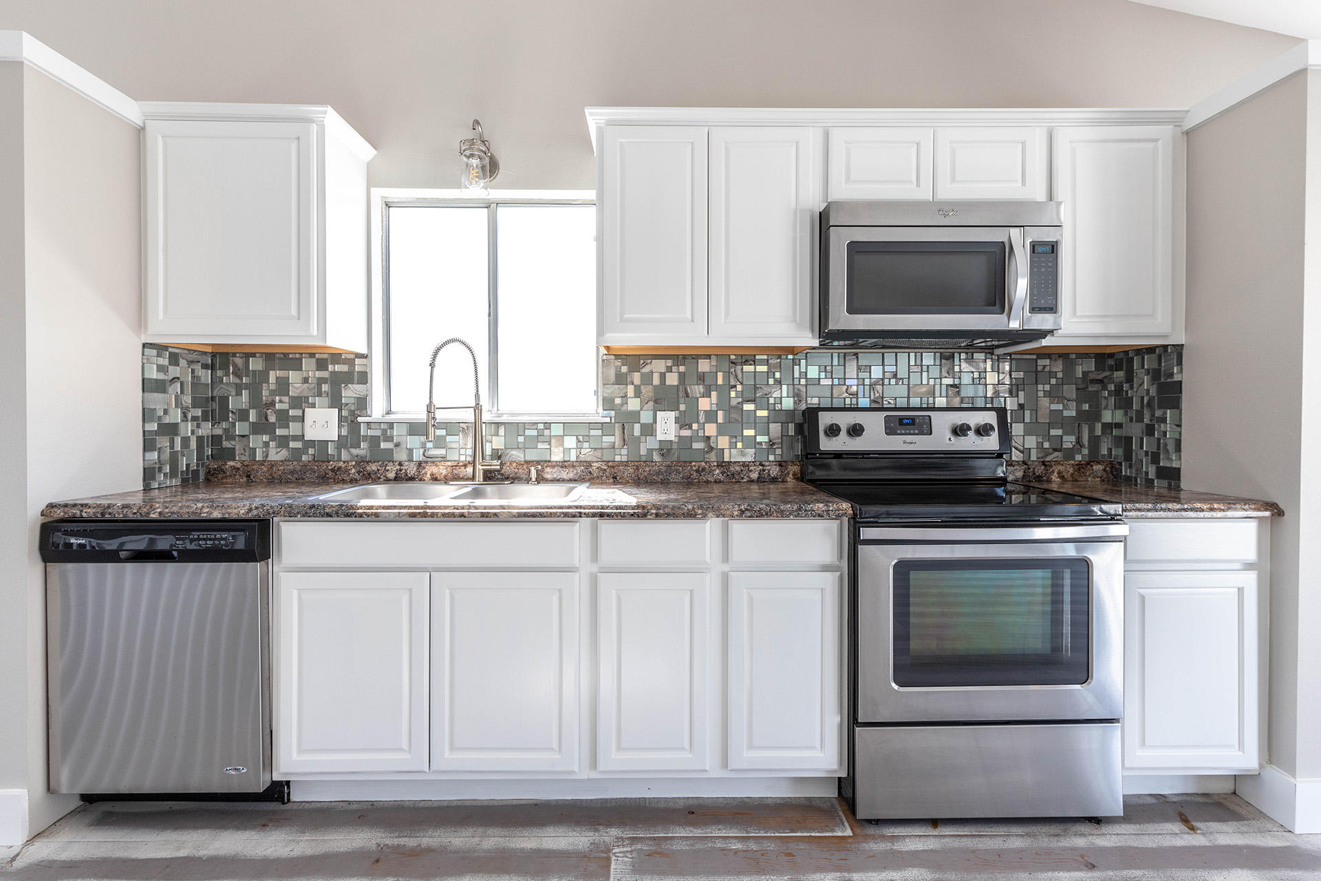 HOLIDAY ISLE - Residential