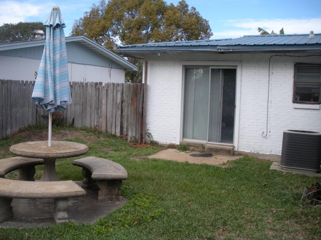 WINTHROP PLACE 1ST ADDN - Residential