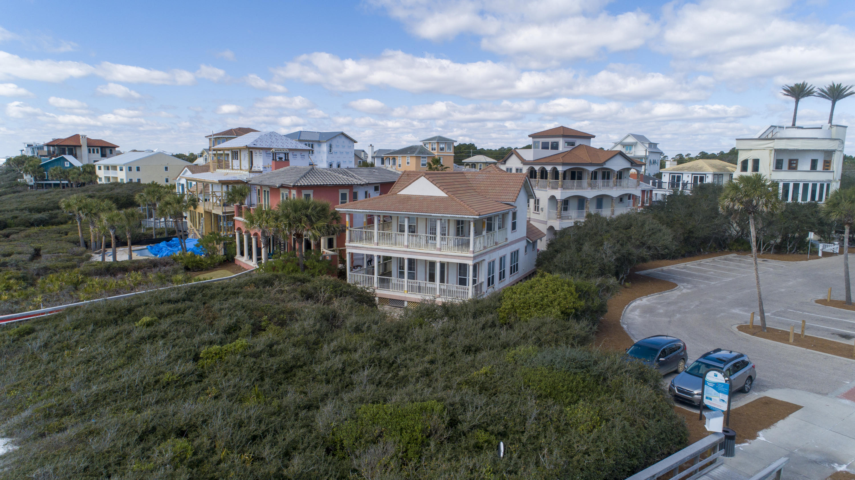 SEA WALK - Residential