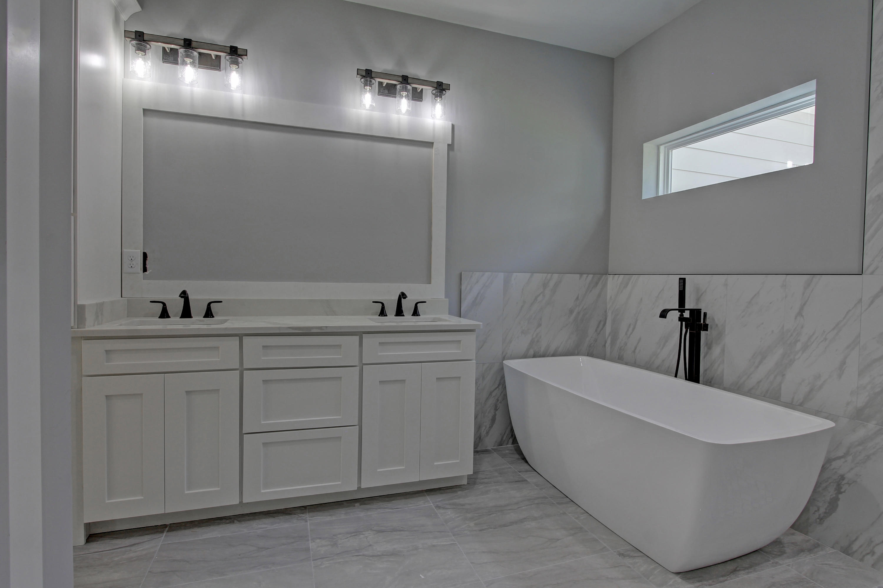 BERKSHIRE WOODS - Residential