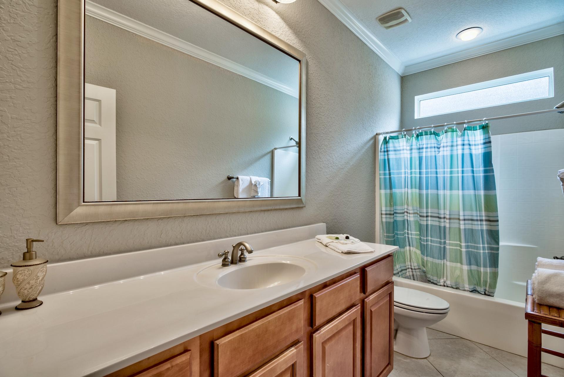 VILLAGES OF CRYSTAL BEACH - Residential