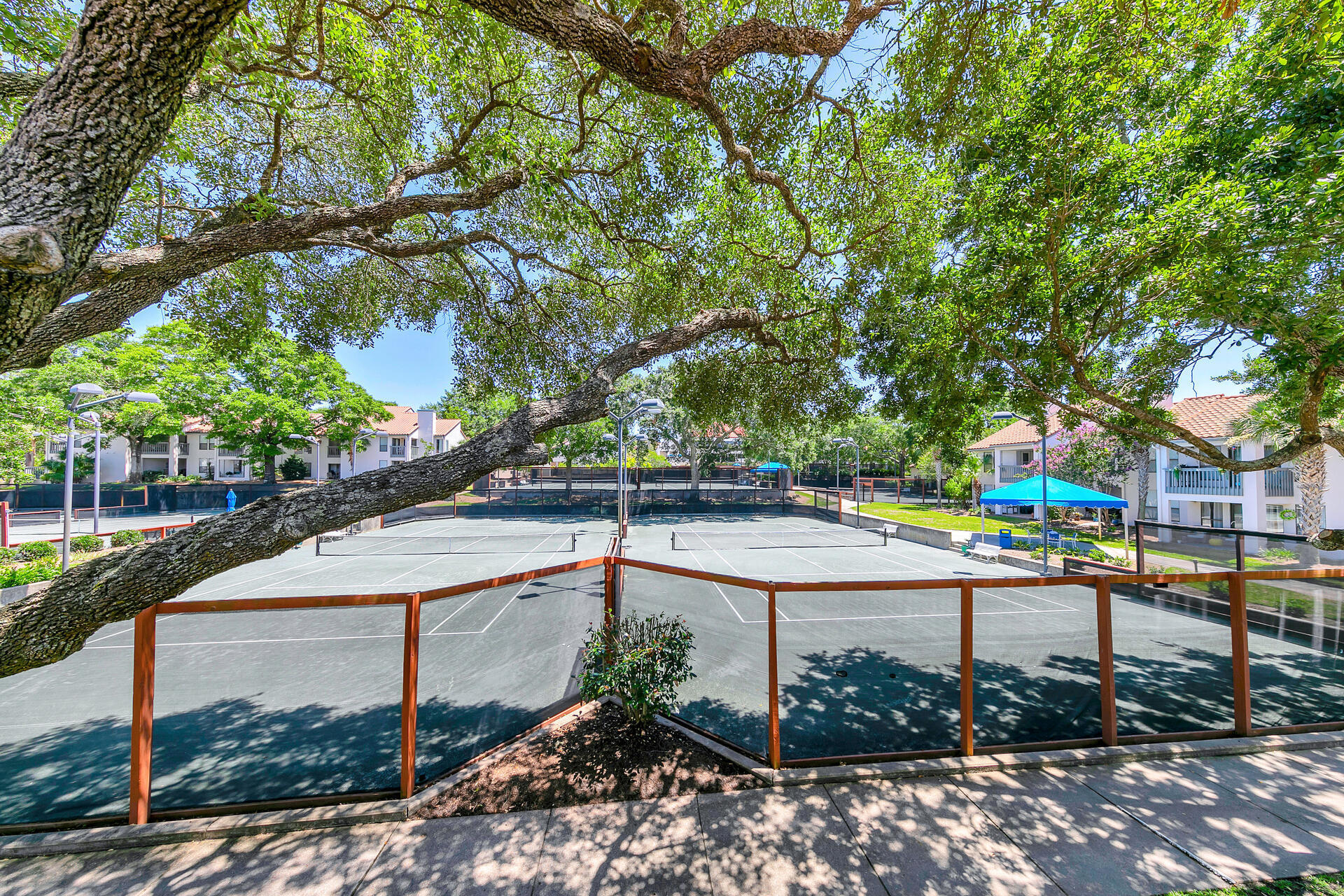 TOPS'L TENNIS VILLAGE - Residential