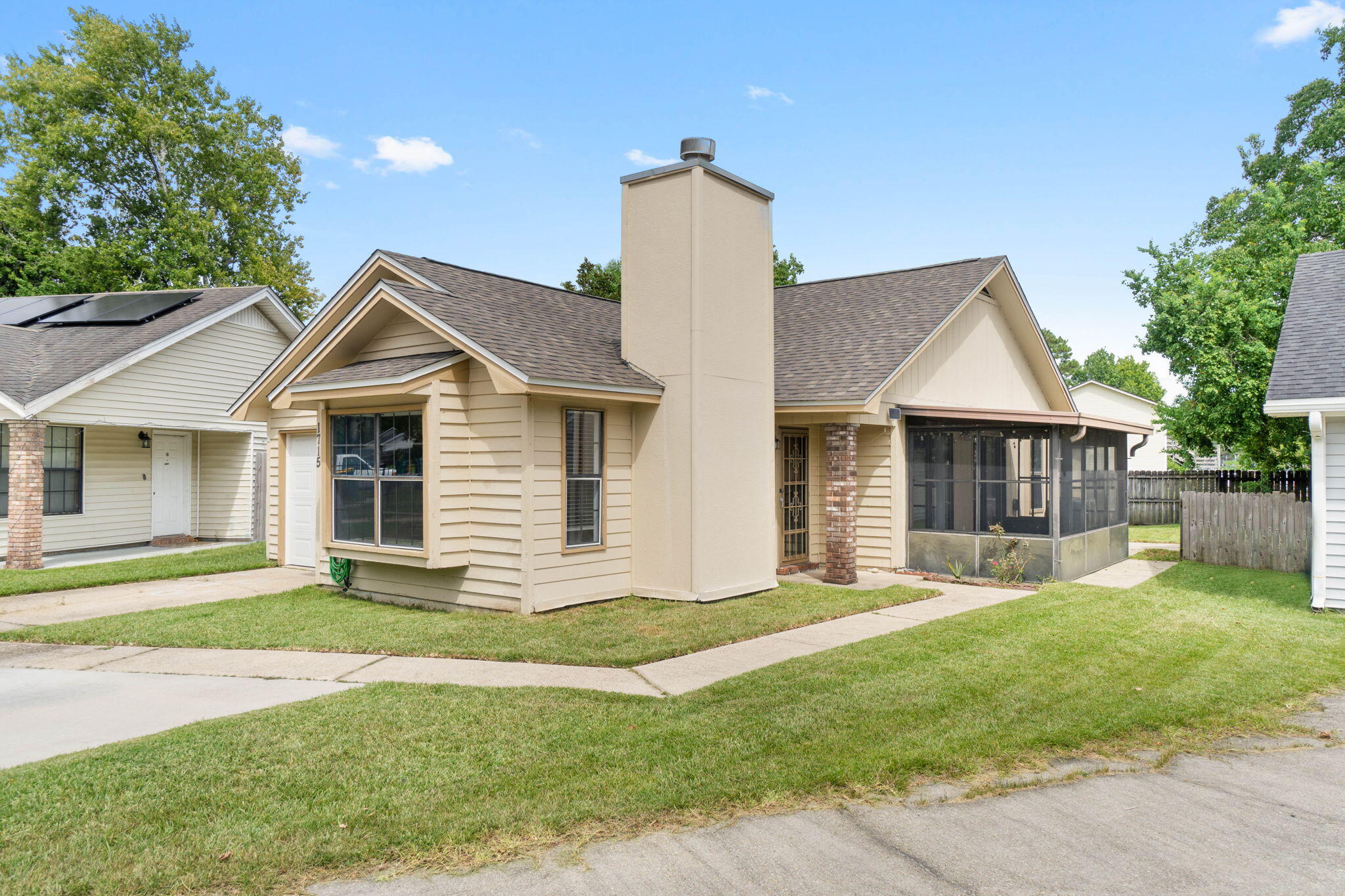 HIDDEN TRAILS PH 1 - Residential