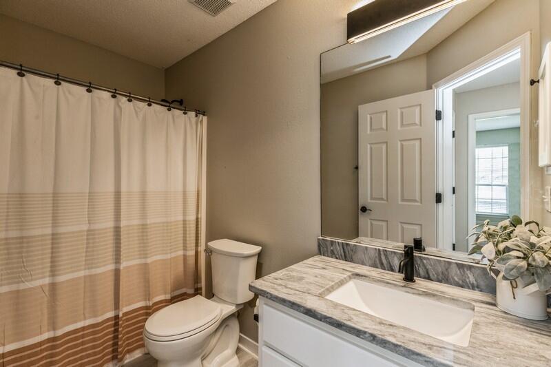 MT OLIVE ESTATES - Residential