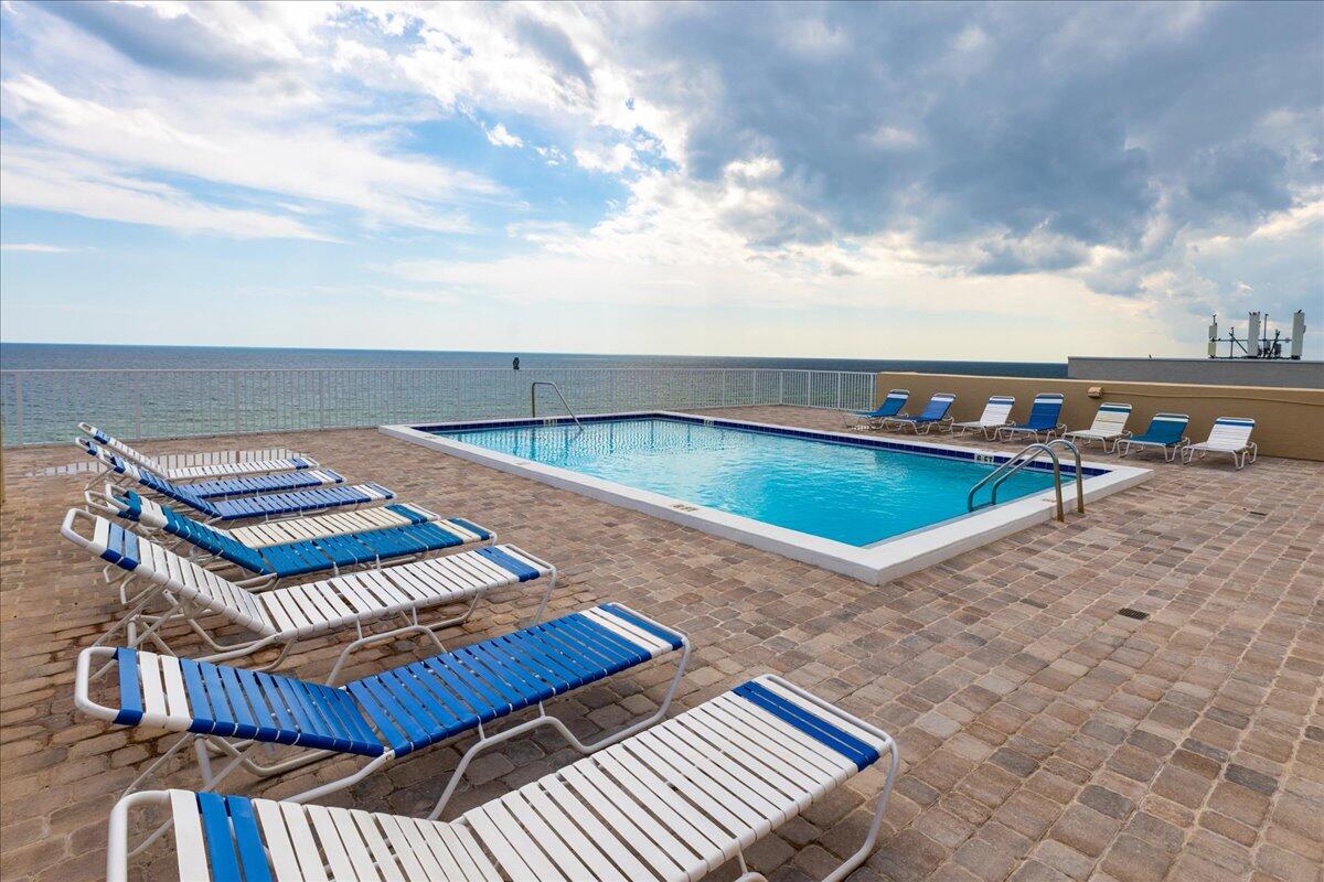 Gulfside Condominiums - Residential