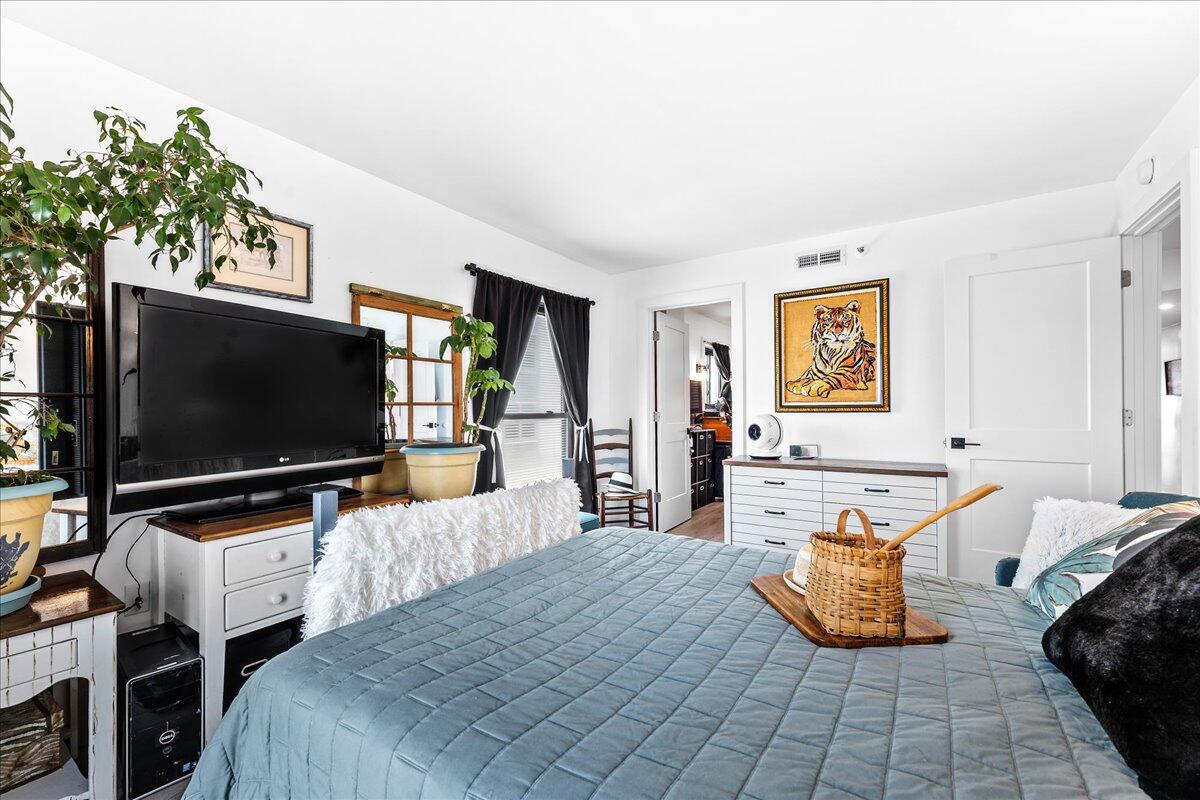 Gulfside Condominiums - Residential
