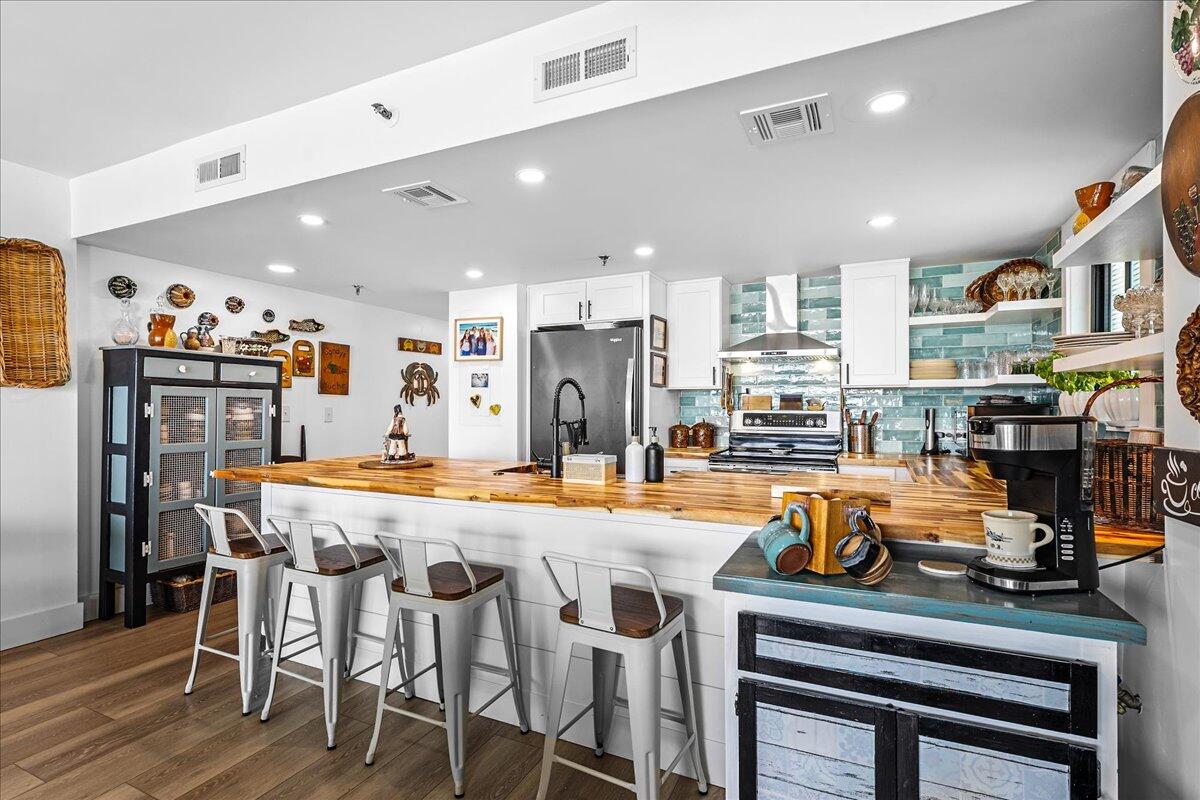 Gulfside Condominiums - Residential