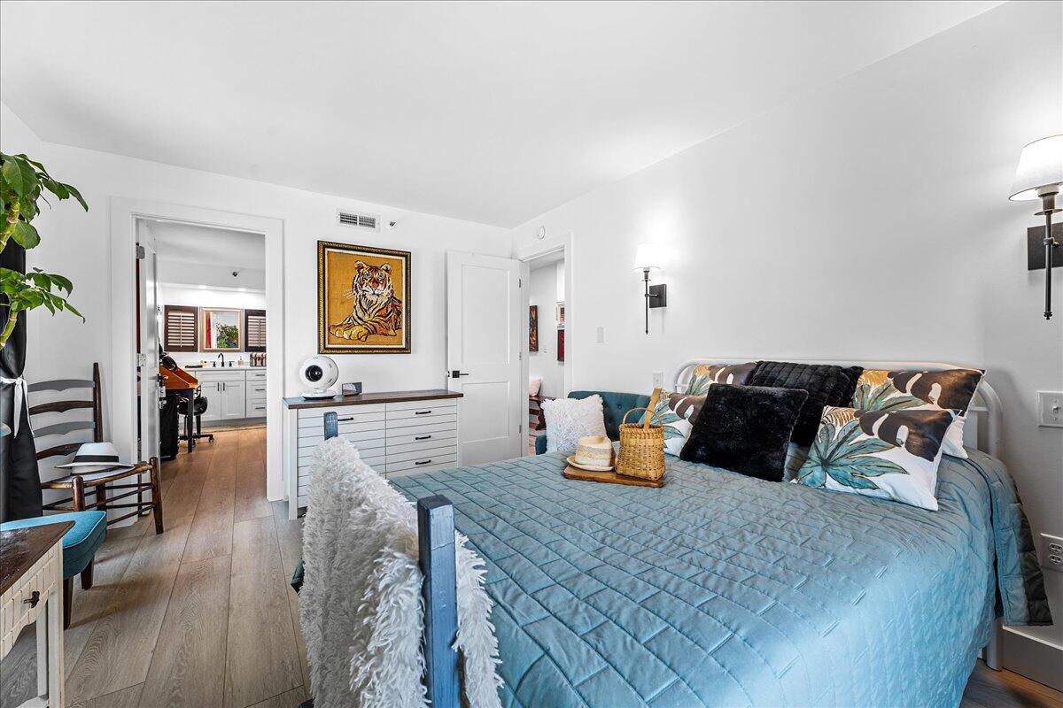 Gulfside Condominiums - Residential