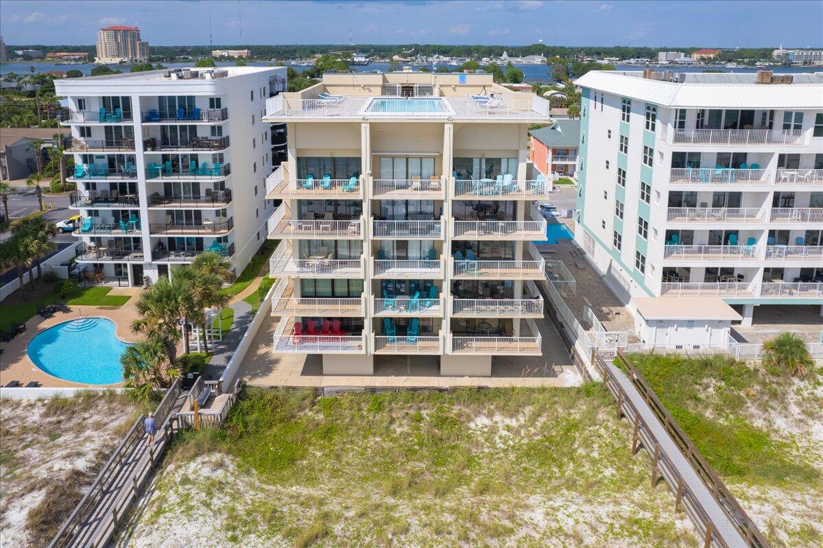 Gulfside Condominiums - Residential