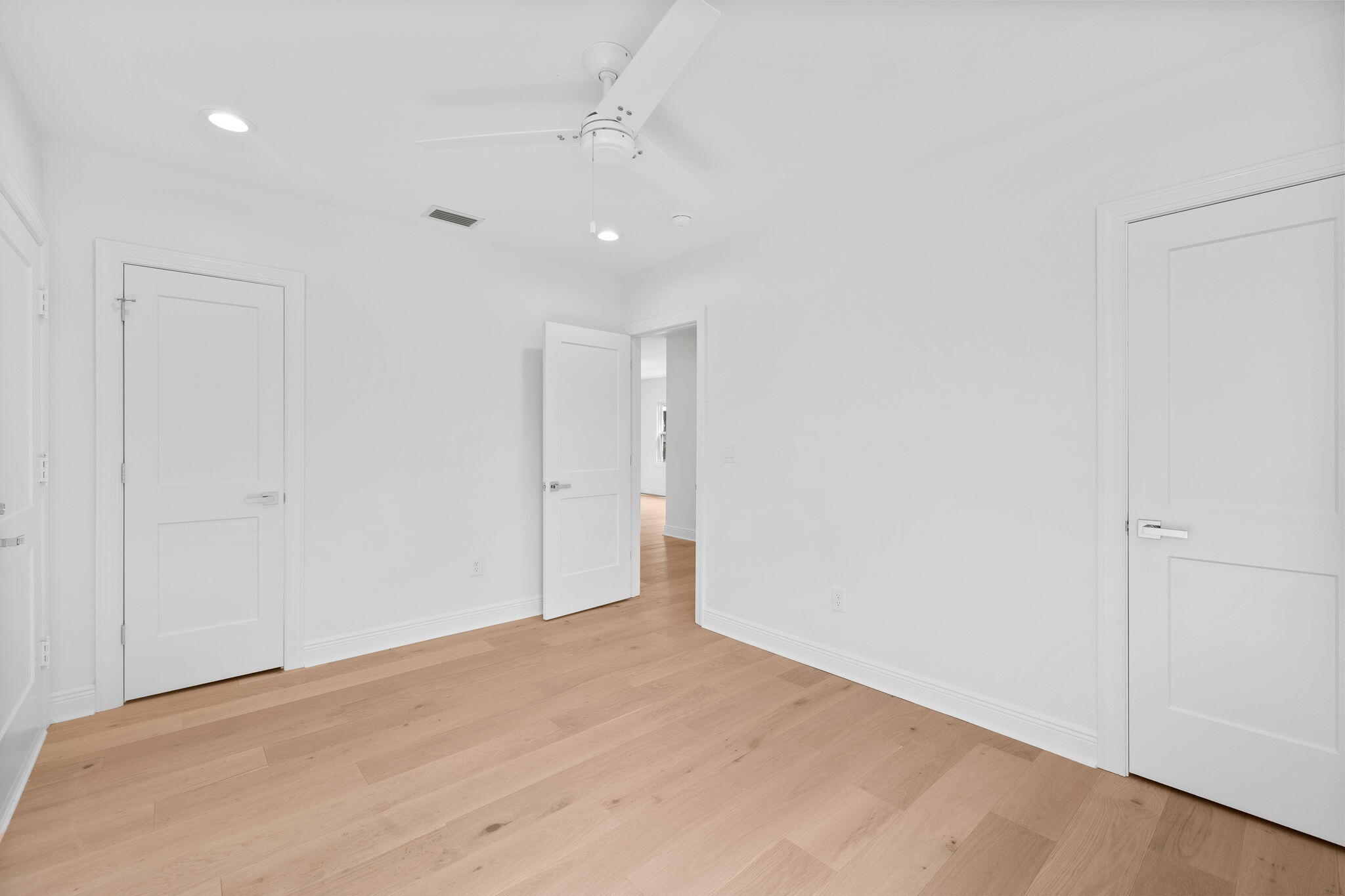 COVE PARK ADDN - Residential