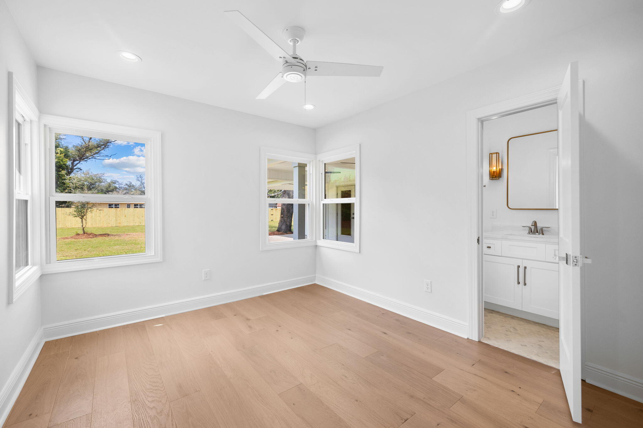 COVE PARK ADDN - Residential