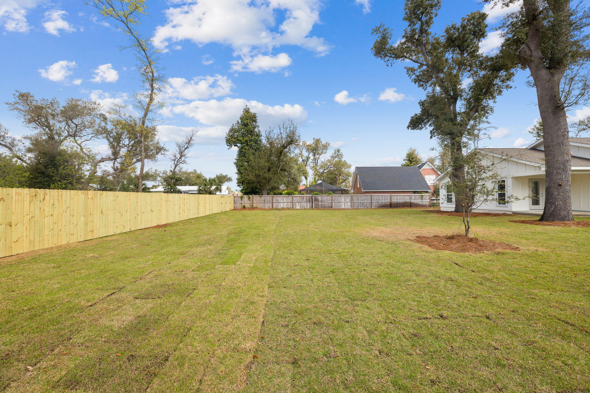 COVE PARK ADDN - Residential