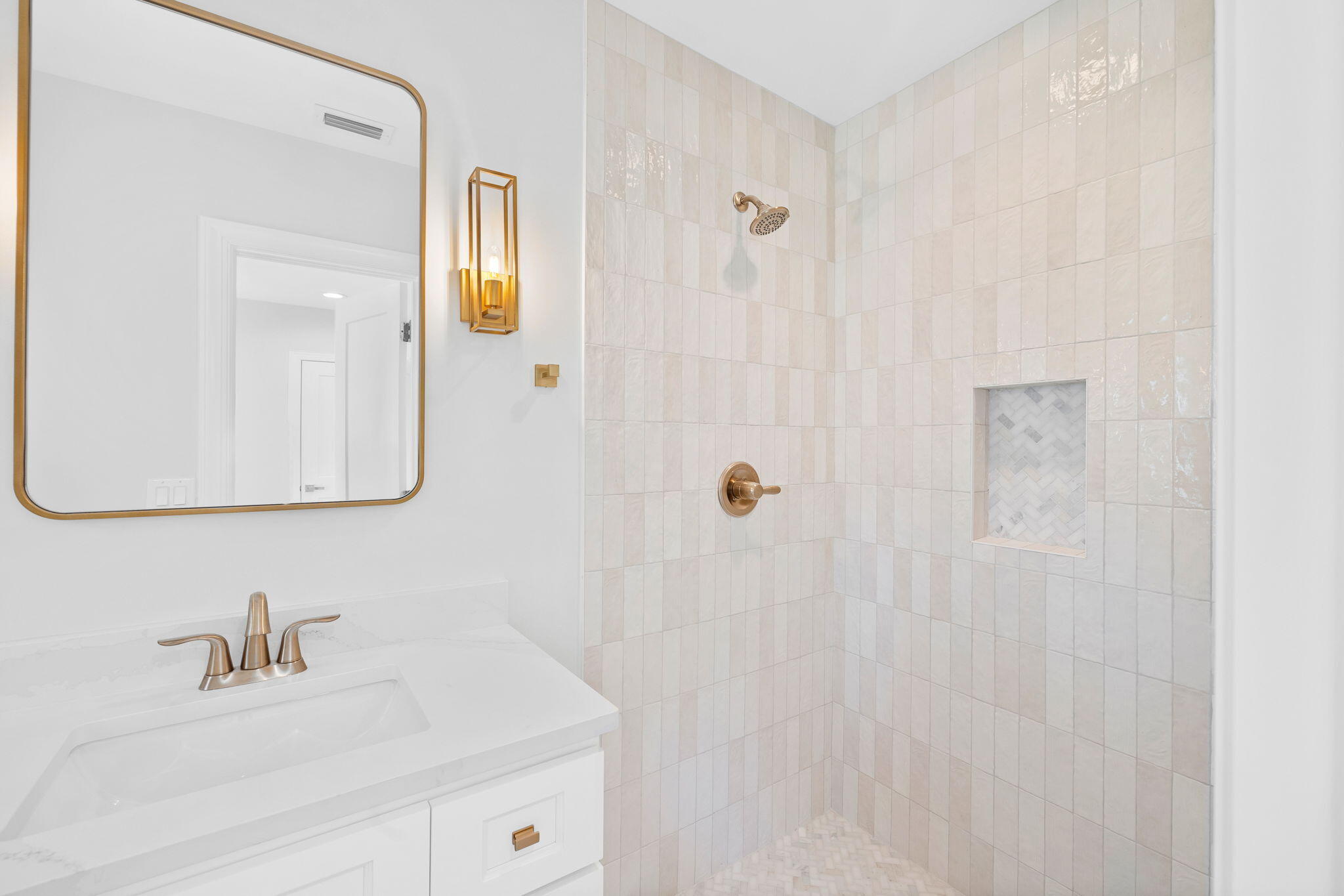 COVE PARK ADDN - Residential