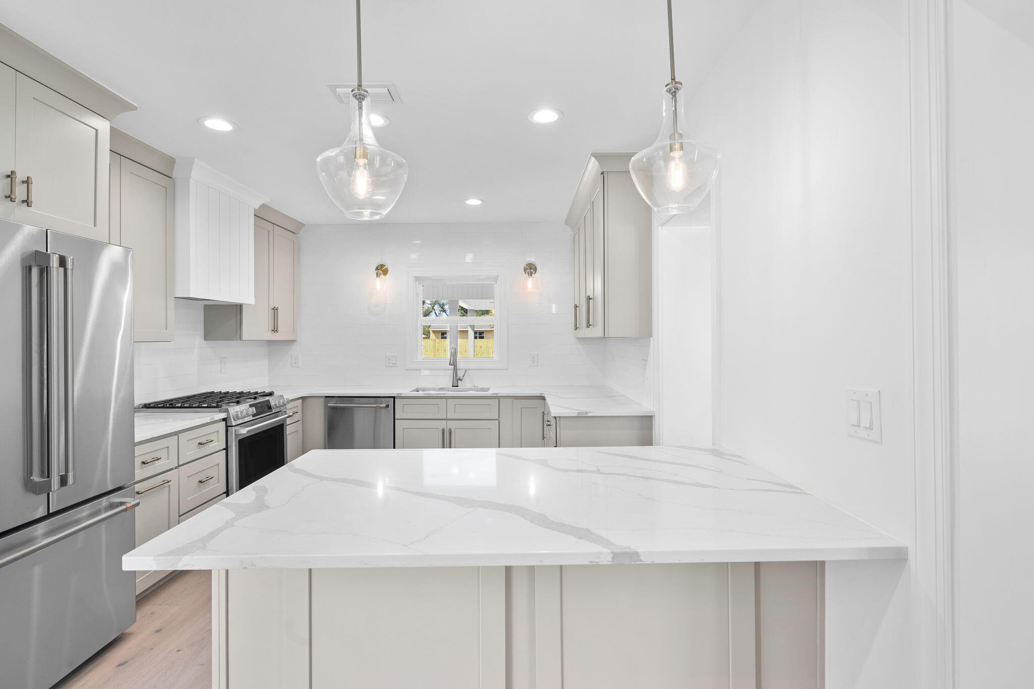 COVE PARK ADDN - Residential
