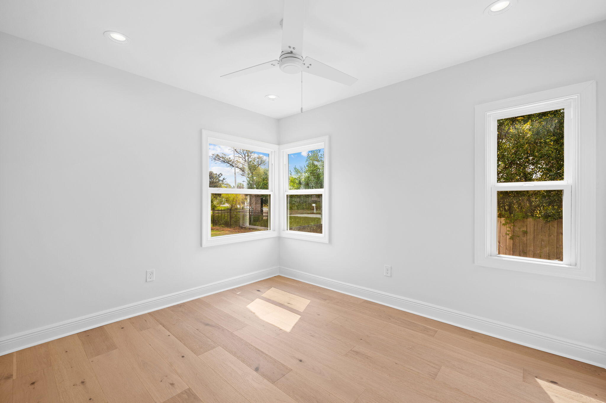 COVE PARK ADDN - Residential