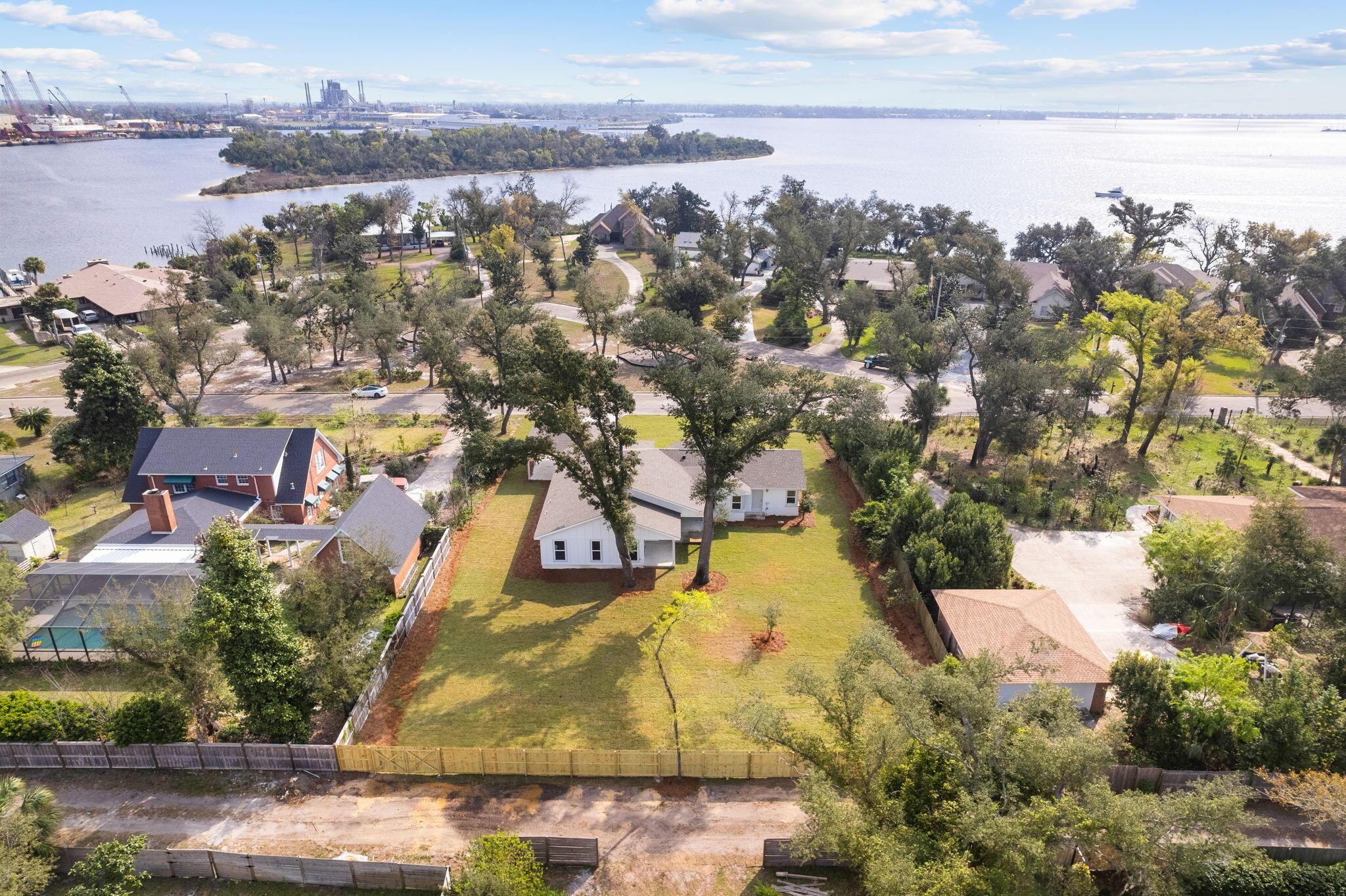 COVE PARK ADDN - Residential