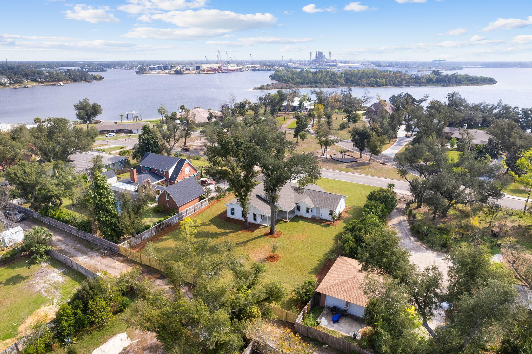 COVE PARK ADDN - Residential