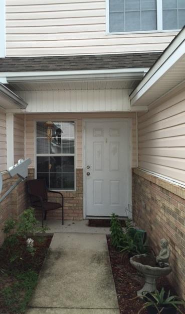 OAK PARK TOWNHOMES - Residential