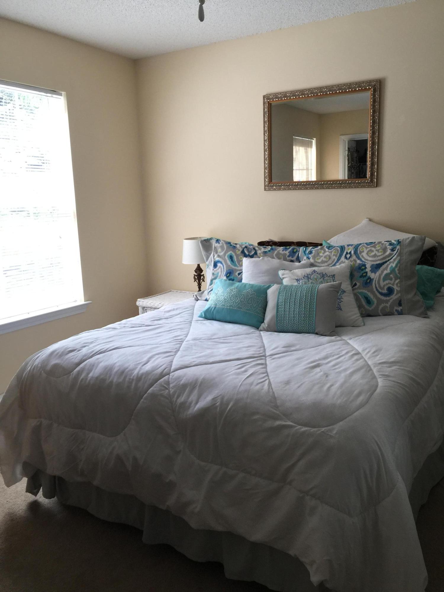 OAK PARK TOWNHOMES - Residential