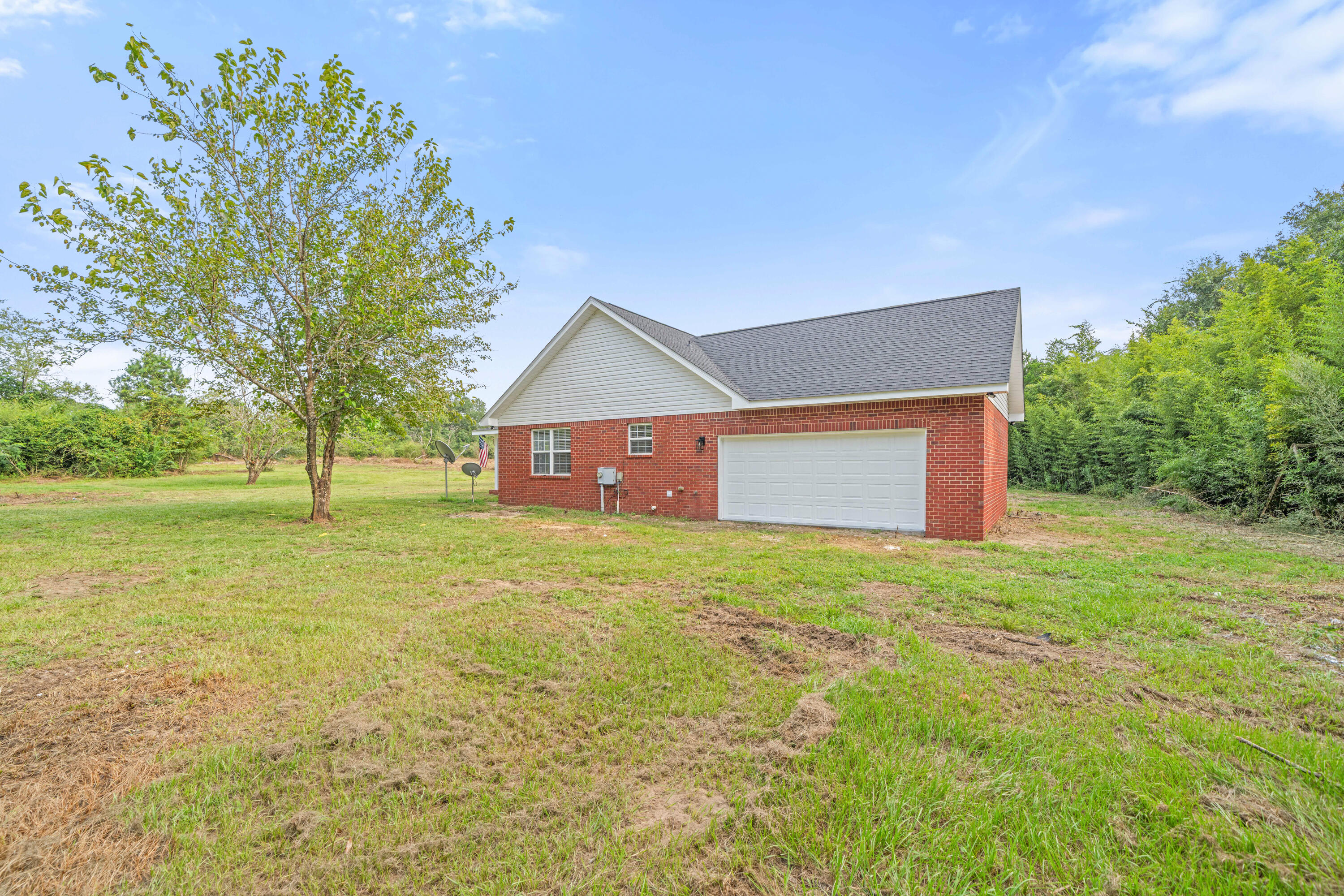 NO RECORDED SUBDIVISION - Residential