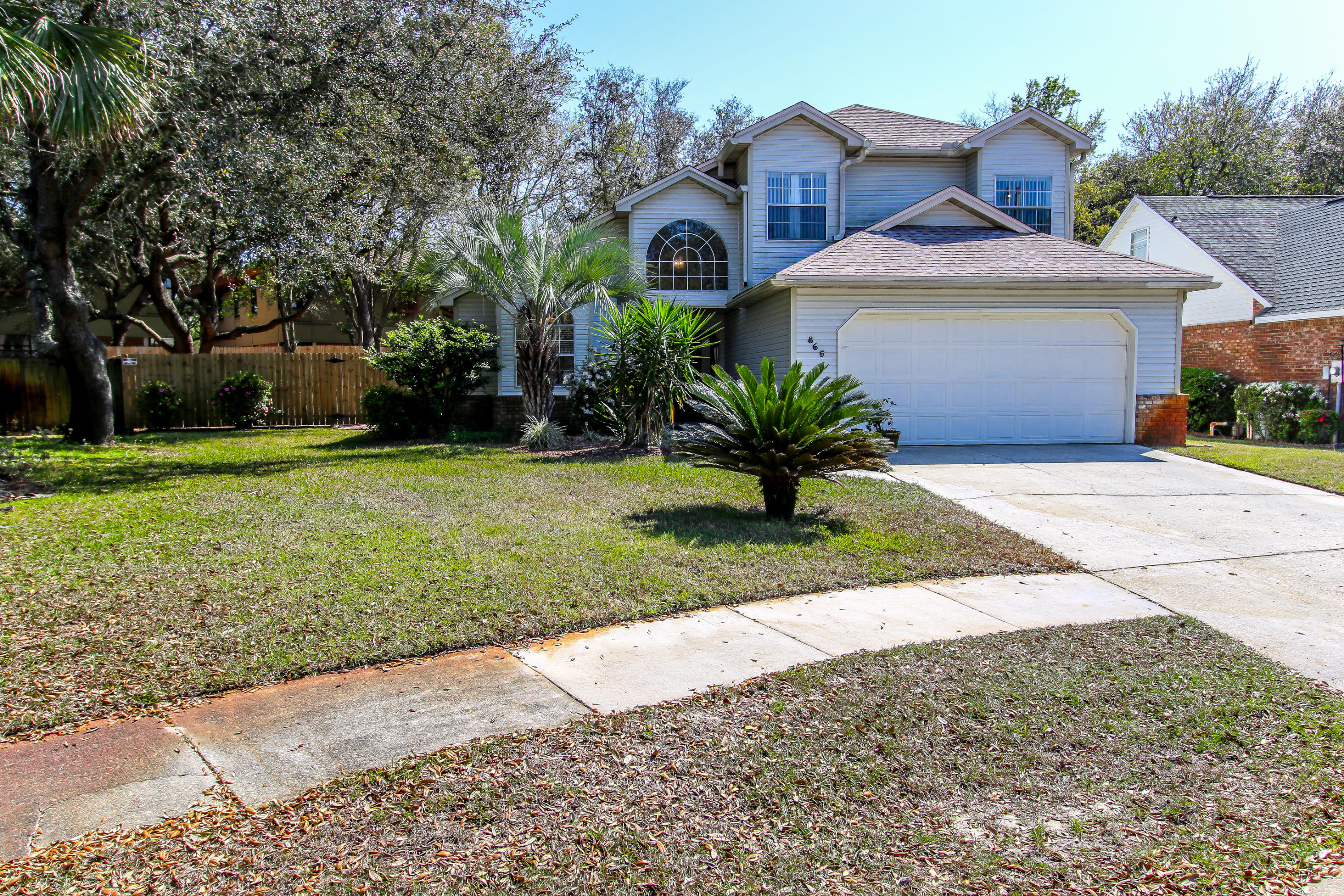 SHALIMAR COMMONS - Residential