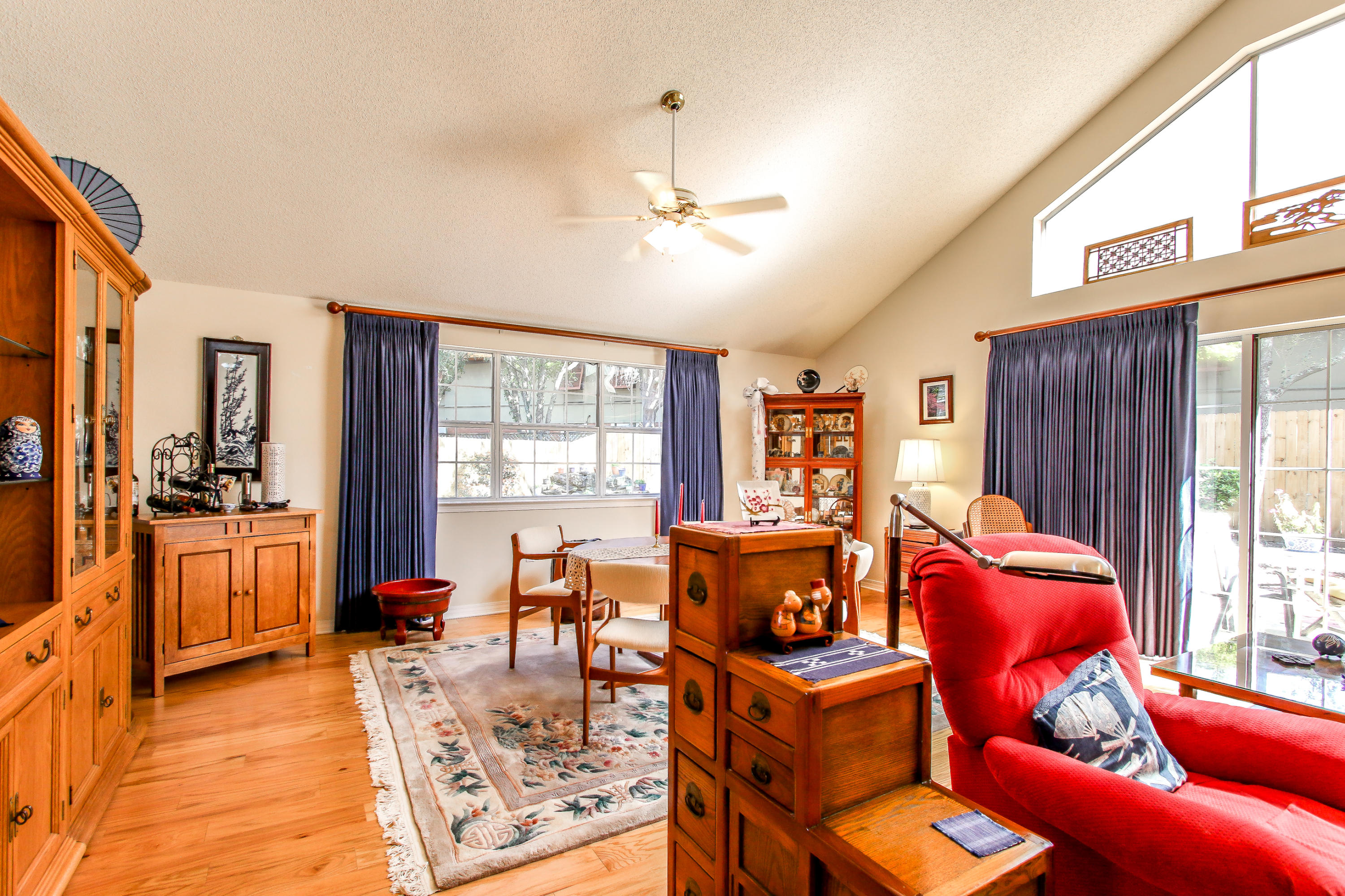 SHALIMAR COMMONS - Residential