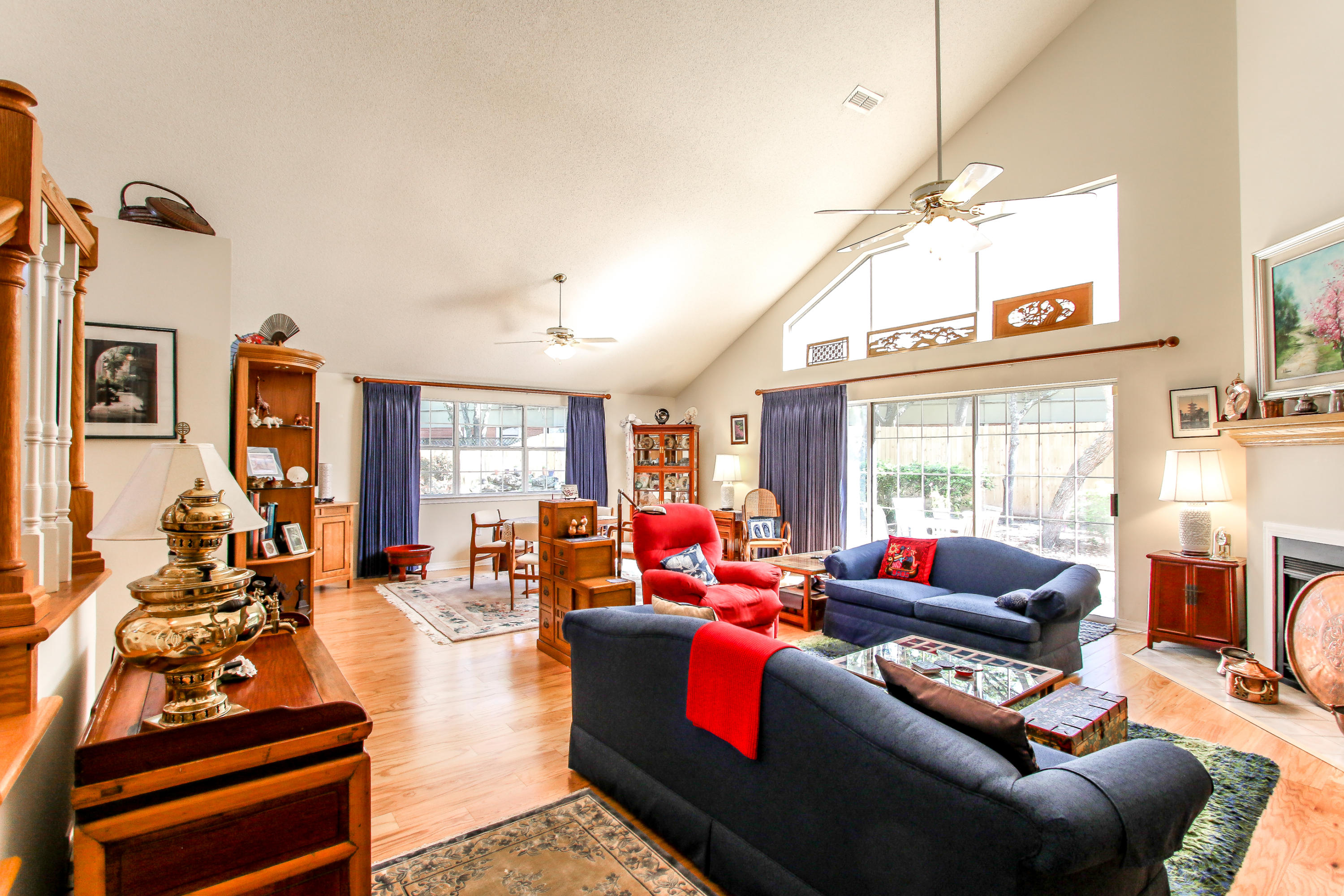 SHALIMAR COMMONS - Residential