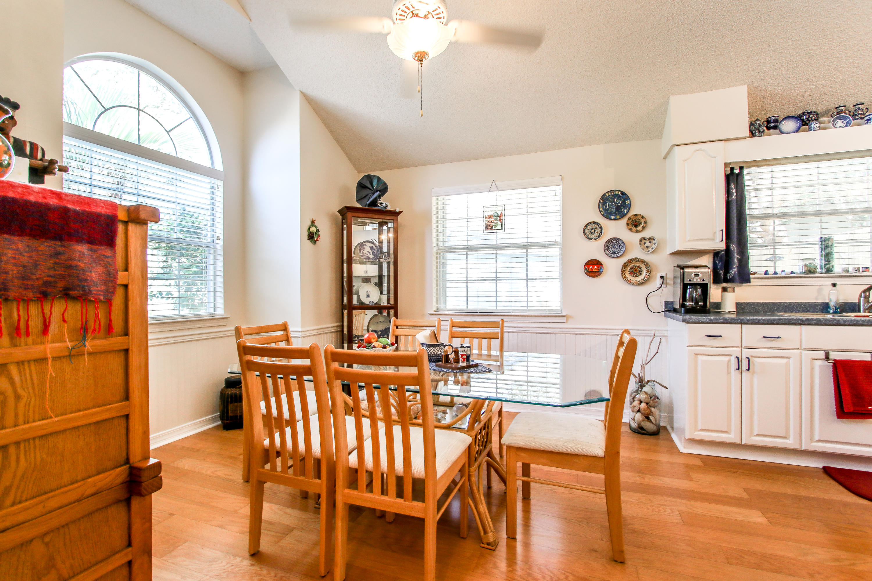 SHALIMAR COMMONS - Residential