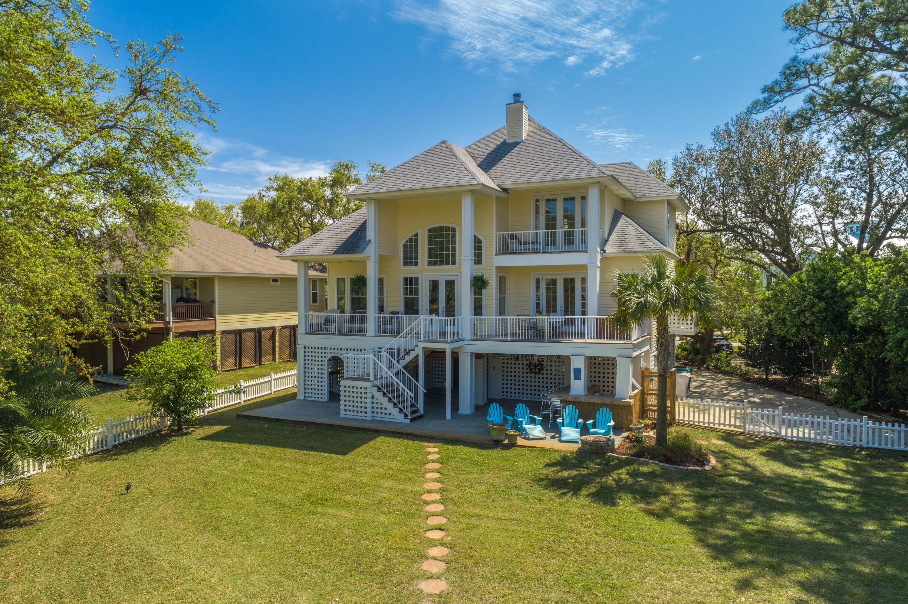 SOUNDSIDE RESUB - Residential