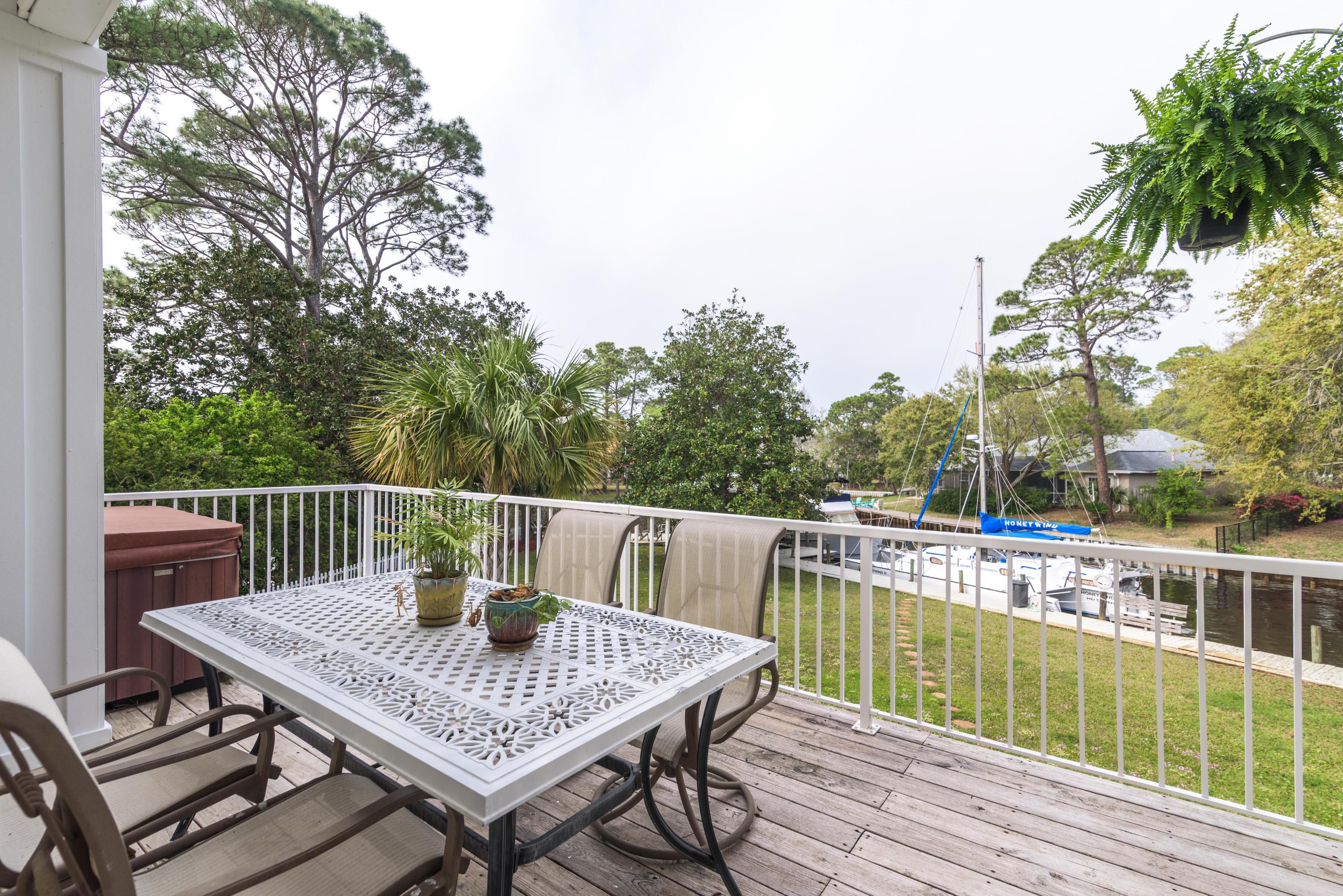 SOUNDSIDE RESUB - Residential