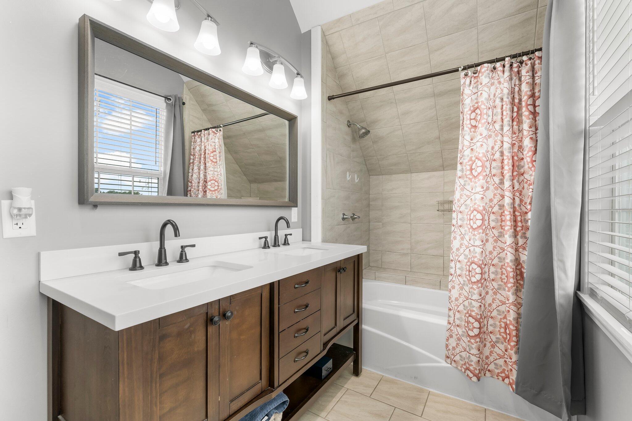 GRAND RIDGE - Residential