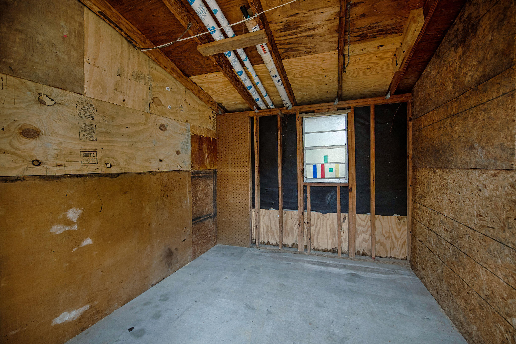 METES & BOUNDS - Residential Lease