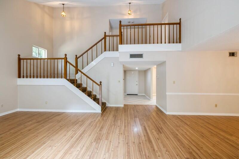 DONLABROOK GARDYNS - Residential
