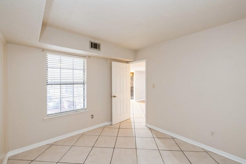 DONLABROOK GARDYNS - Residential