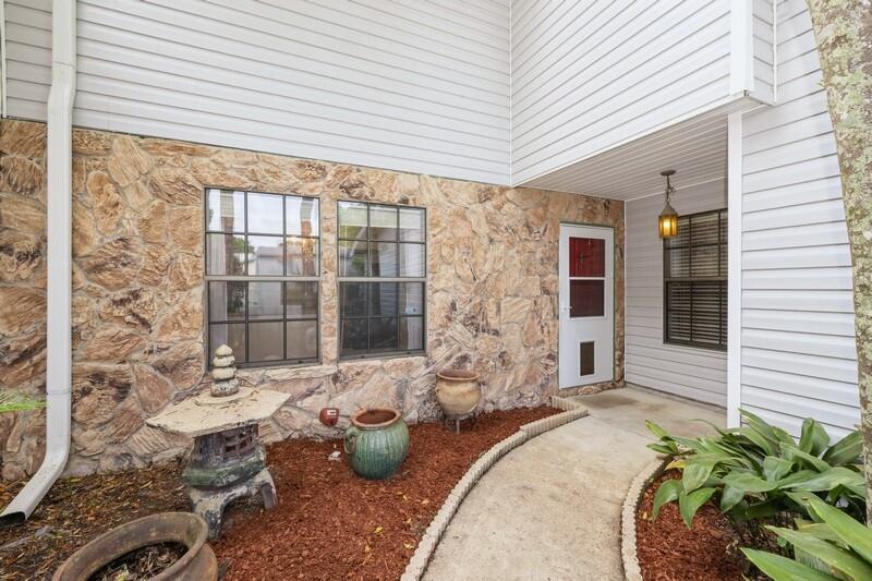 DONLABROOK GARDYNS - Residential