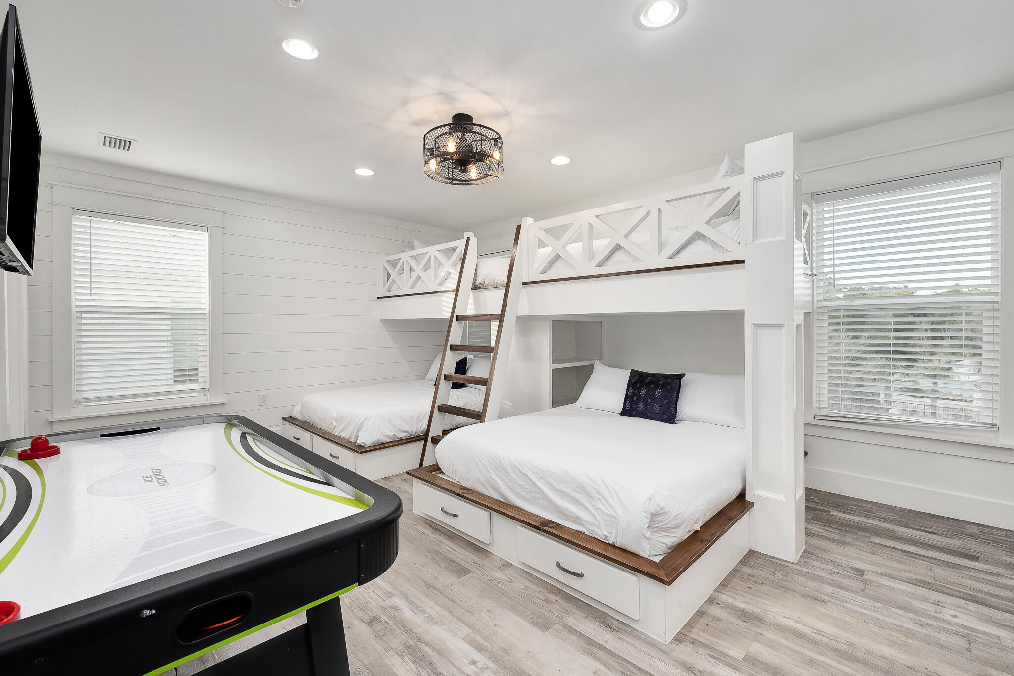 SEABREEZE - Residential