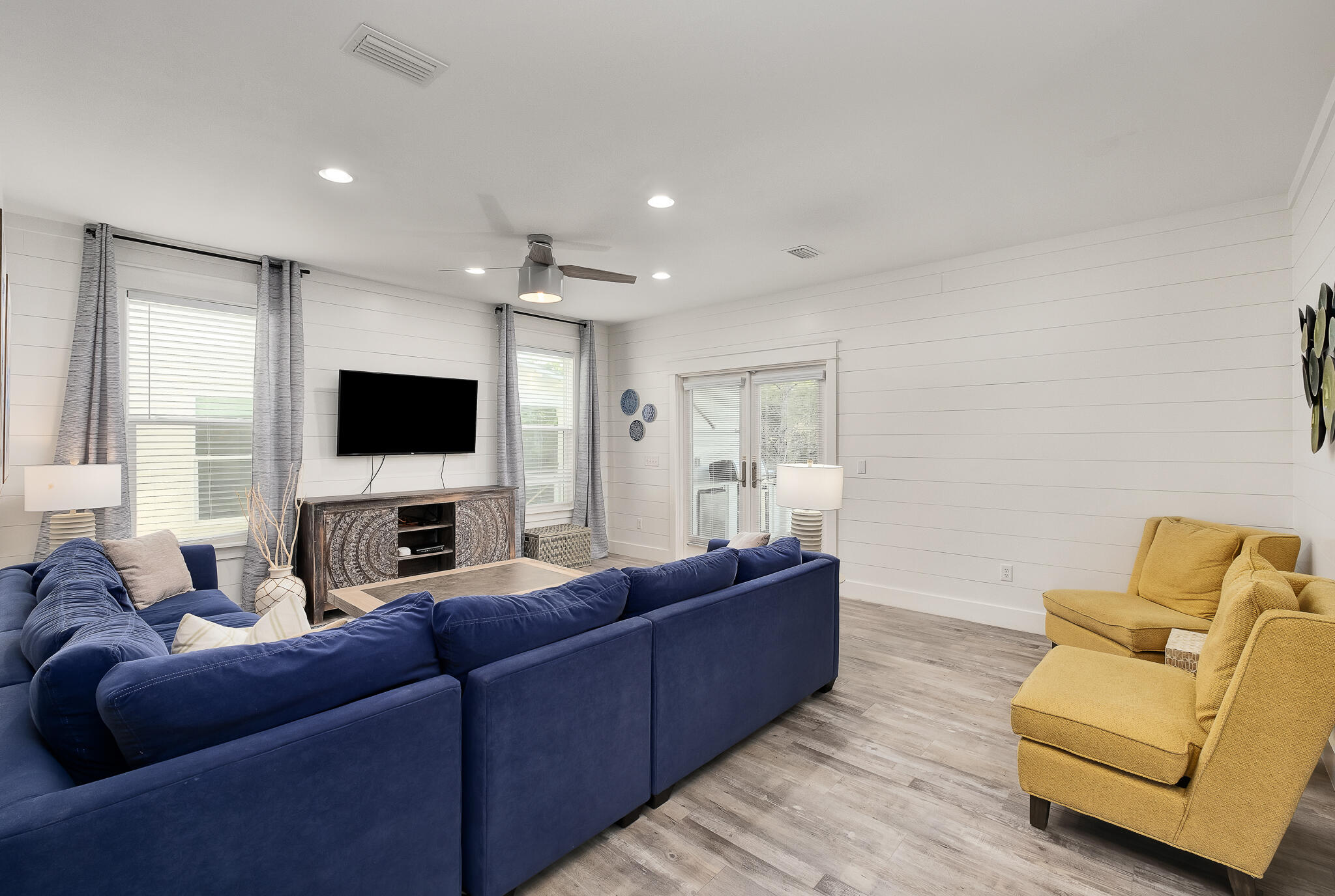 SEABREEZE - Residential