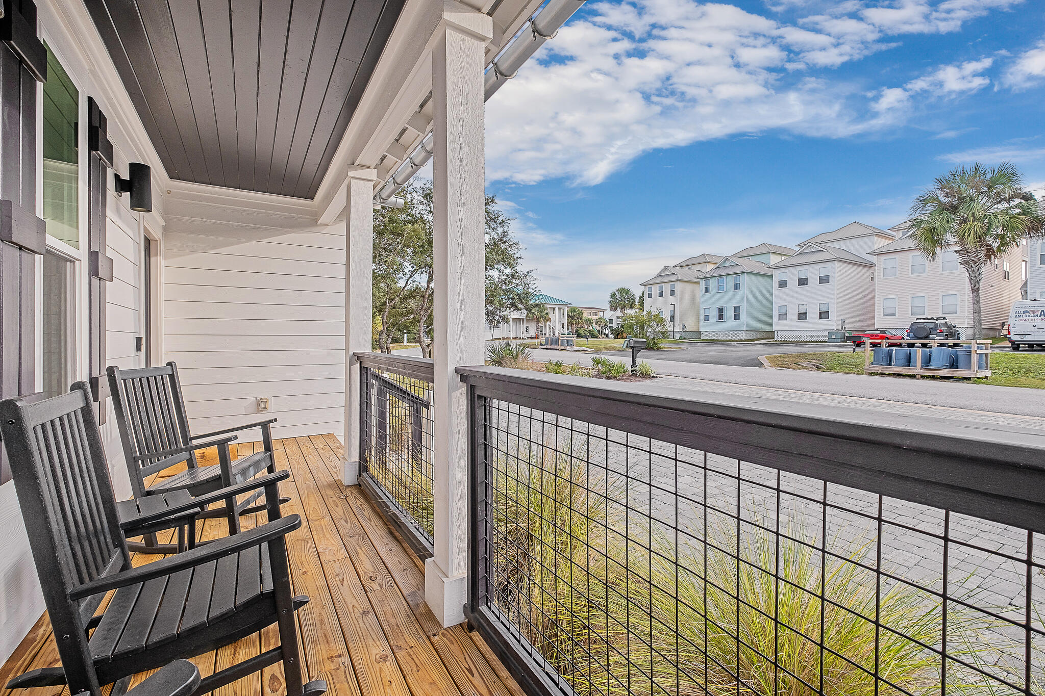 SEABREEZE - Residential